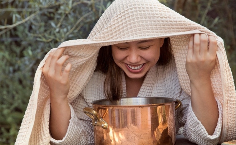 Xông tinh dầu quế có tác dụng gì đối với sức khỏe?1