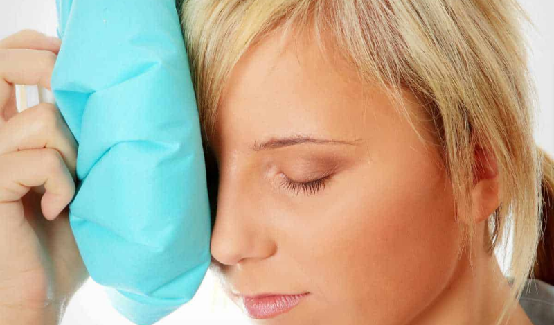 chườm lạnh - cải thiện tình trạng xuất huyết dưới da do chấn thương