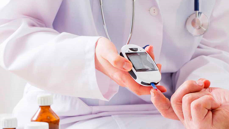 Xuất huyết võng mạc là gì? Nguyên nhân, triệu chứng và cách điều trị 5