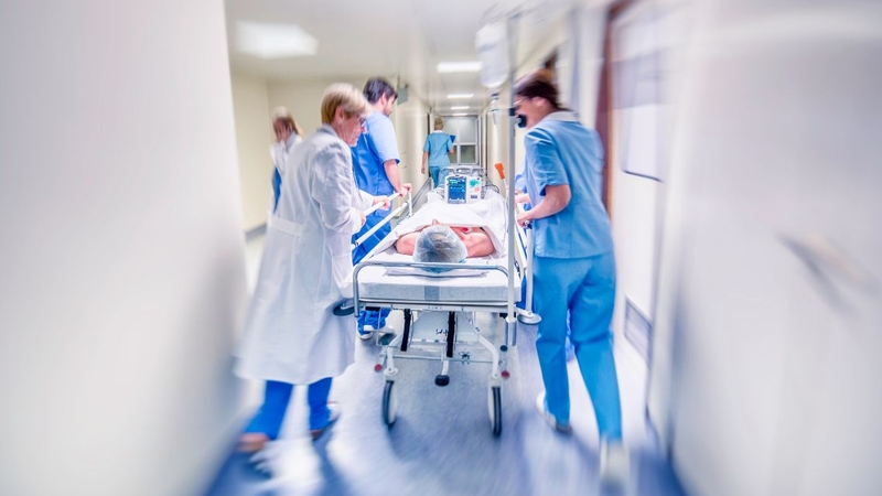 Nạn nhân ngộ độc xyanua cần được đưa đến bệnh viện sớm nhất có thể