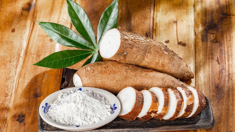 Xyanua có thể đến từ nhiều nguồn khác nhau, gồm cả tự nhiên và nhân tạo