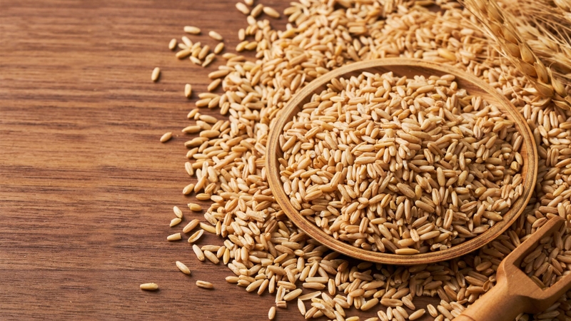 Yến mạch nguyên cám là gì? Phân biệt yến mạch nguyên cám và yến mạch nguyên chất