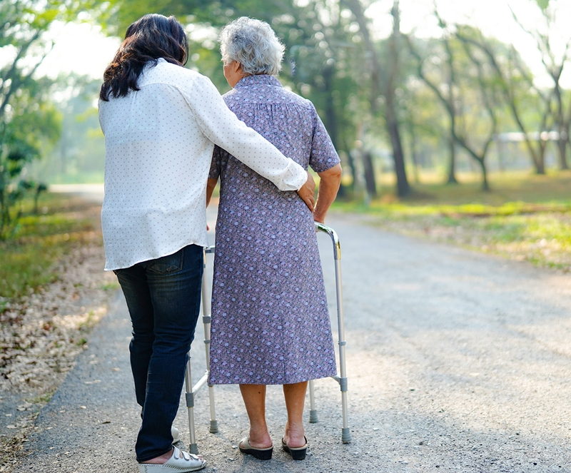 Tuổi cao là một trong những yếu tố nguy cơ thuyên tắc phổi thường gặp