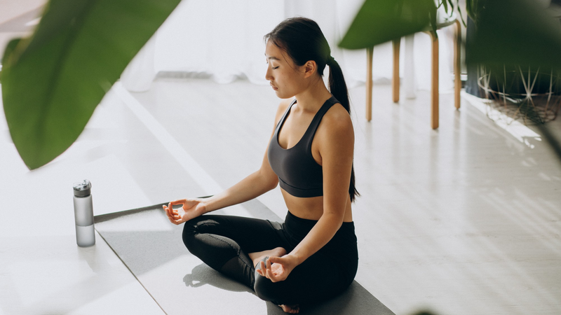 Yoga hạ huyết áp: 10 tư thế giúp tim “nhẹ áp lực” mỗi ngày 1