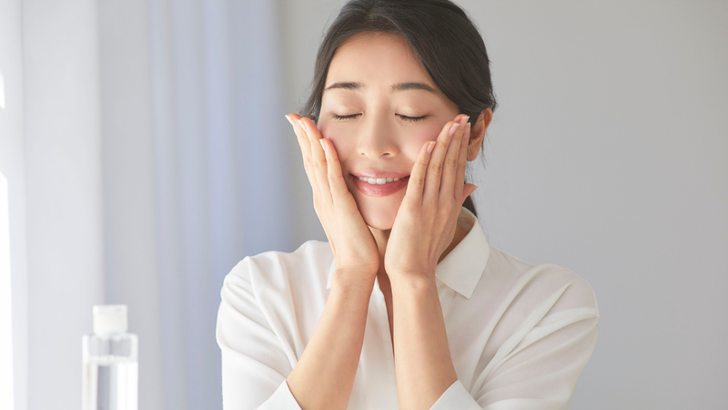 Zinc PCA giúp cân bằng lượng dầu và nước trên da hỗn hợp