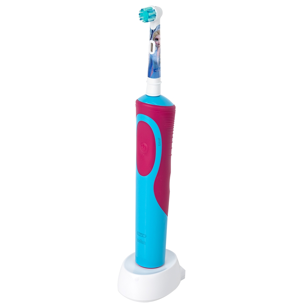 Hình ảnh Bàn chải đánh răng trẻ em sạc điện Oral-B Vitality D12 Disney Frozen giúp làm sạch mảng bám trên răng một cách toàn diện