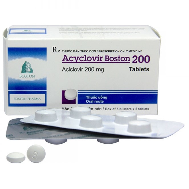 Thuốc Acyclovir Boston 200 điều trị nhiễm Herpes simplex, Herpes zoster, thủy đậu (5 vỉ x 5 viên)