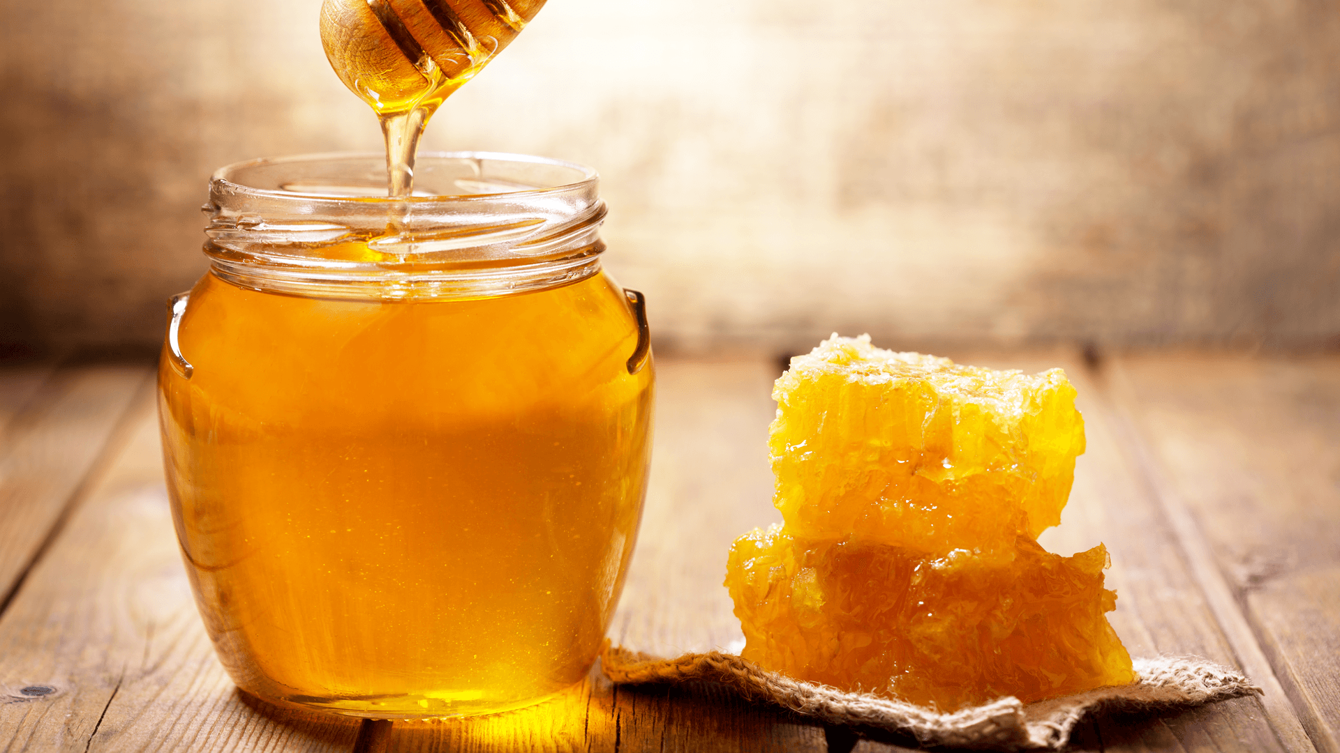 Có bao nhiêu muỗng mật ong nên uống vào buổi sáng để giảm sự say rượu?
