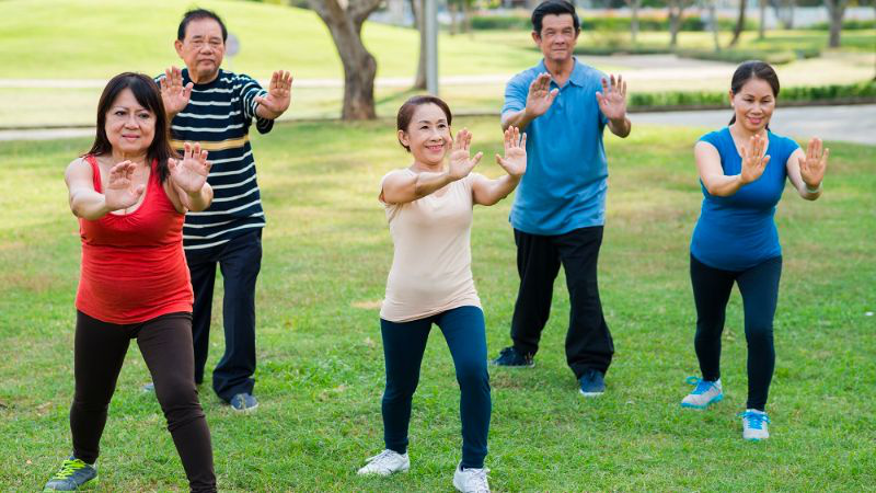 9 bài tập thể dục cho tuổi 50 an toàn và dễ thực hiện nhất 1
