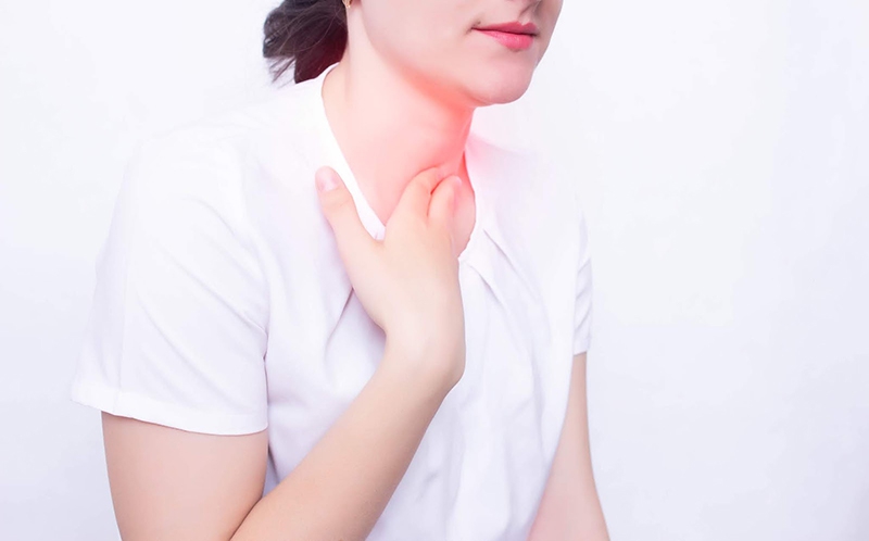 Mẹo chữa vướng cổ họng nào giúp giảm cảm giác khó chịu?