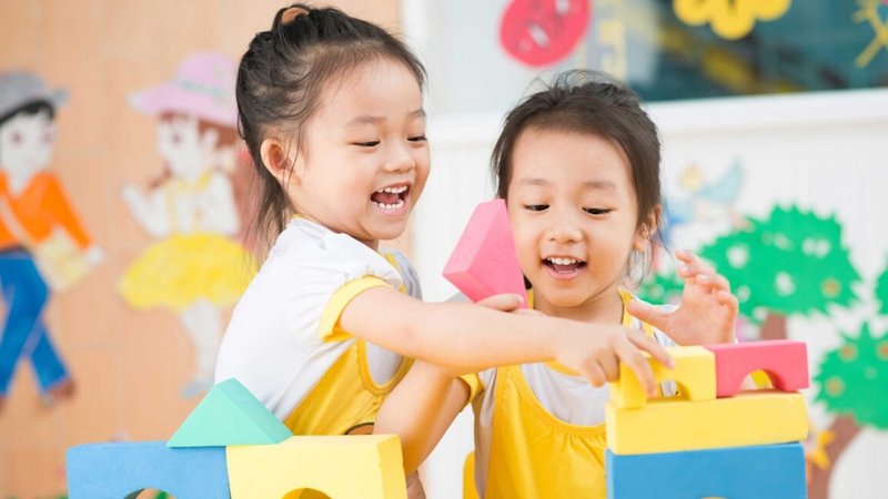 Top các lợi ích của đồ chơi cho bé dưới 1 tuổi mà các phụ huynh nên biết 5