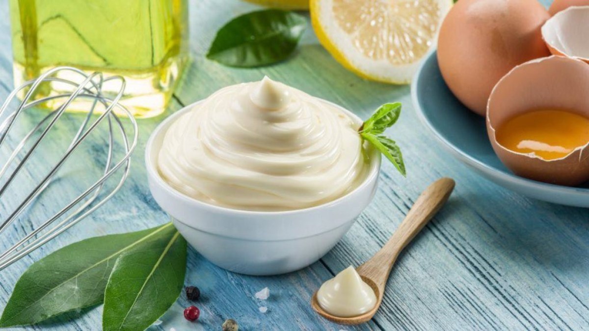 Ảnh hưởng của việc ăn mayonnaise không điều độ đến sức khỏe là gì?
