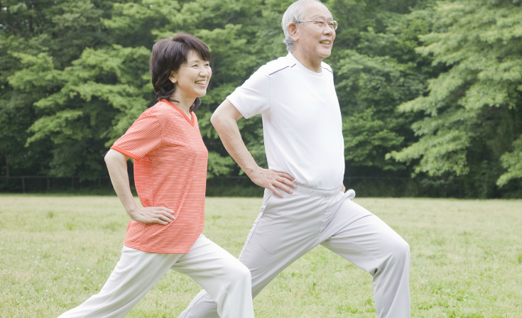 Hướng dẫn bài tập thể dục dành cho người cao tuổi tại nhà 4