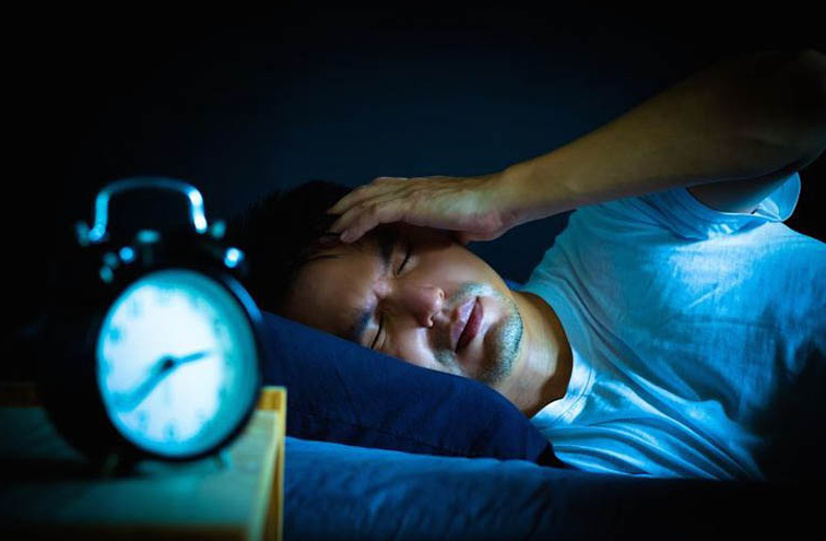 Nhắm mắt nhưng không ngủ được do bệnh lý hay nguyên nhân gì? 2