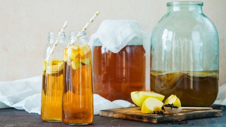 Bạn đã biết cách làm kombucha trái cây để chăm sóc sức khỏe chưa?