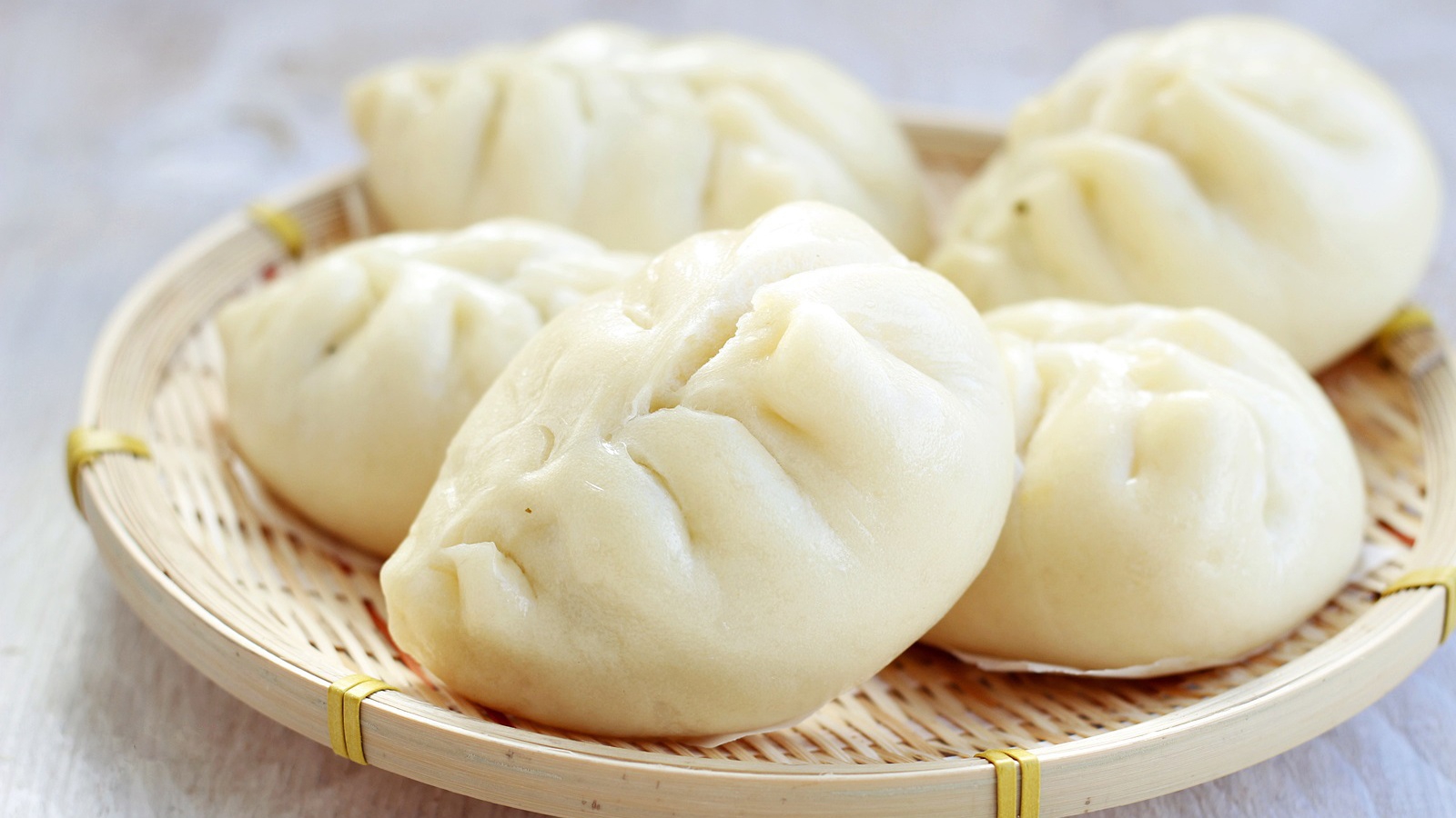 Bánh bao chay bao nhiêu calo? Ăn nhiều có tốt không?