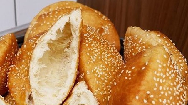 Một cái bánh tiêu bao nhiêu calo? Ăn bánh tiêu có tăng cân không?