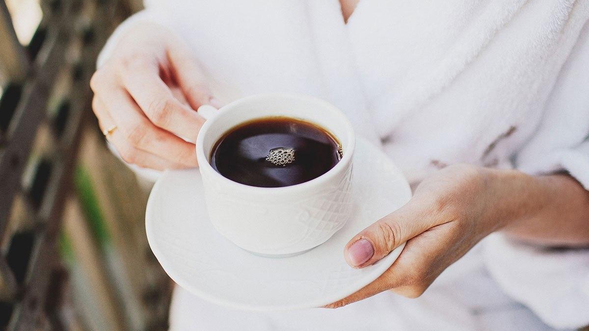 Tác dụng của caffeine trong cà phê đến quá trình giảm mỡ bụng là gì?
