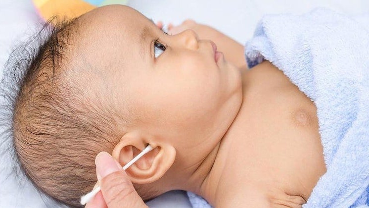 Bố mẹ nên làm gì để bảo vệ thính giác của trẻ sơ sinh? 1