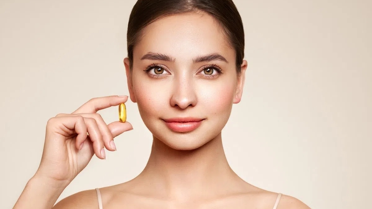 Bôi vitamin E lên mặt có cần rửa lại không?