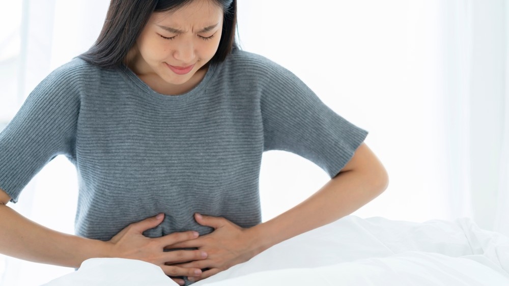 Các cách cải thiện triệu chứng trào ngược dạ dày và viêm loét tá tràng