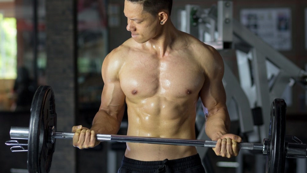 Cách luyện tập cho cơ thể Mesomorph và chế độ dinh dưỡng phù hợp