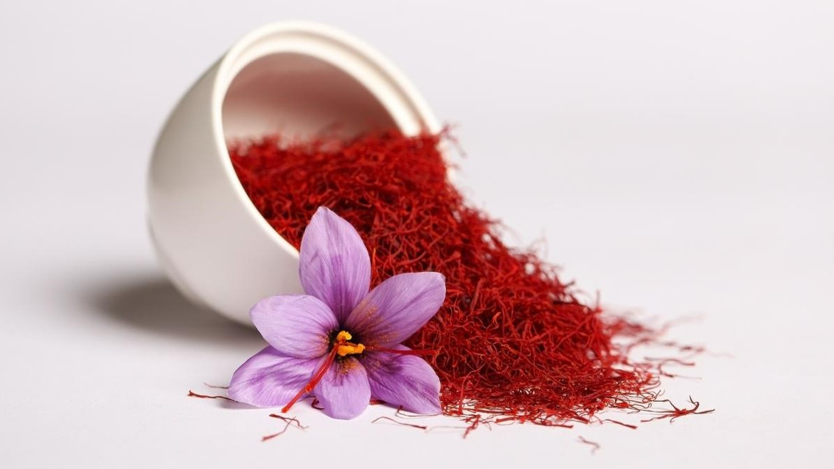 Cách pha saffron thế nào cho đúng?