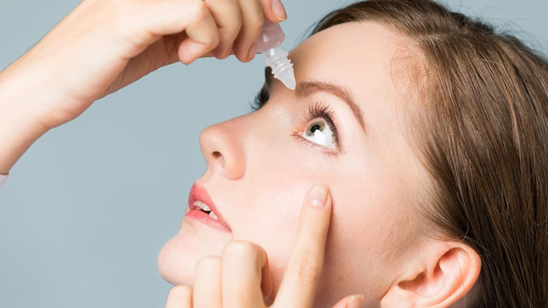 Hướng dẫn cách sử dụng thuốc nhỏ mắt hiệu quả
