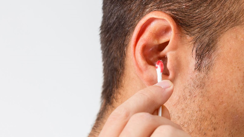 Chảy máu tai có nguy hiểm không? Nguyên nhân và cách xử trí 2