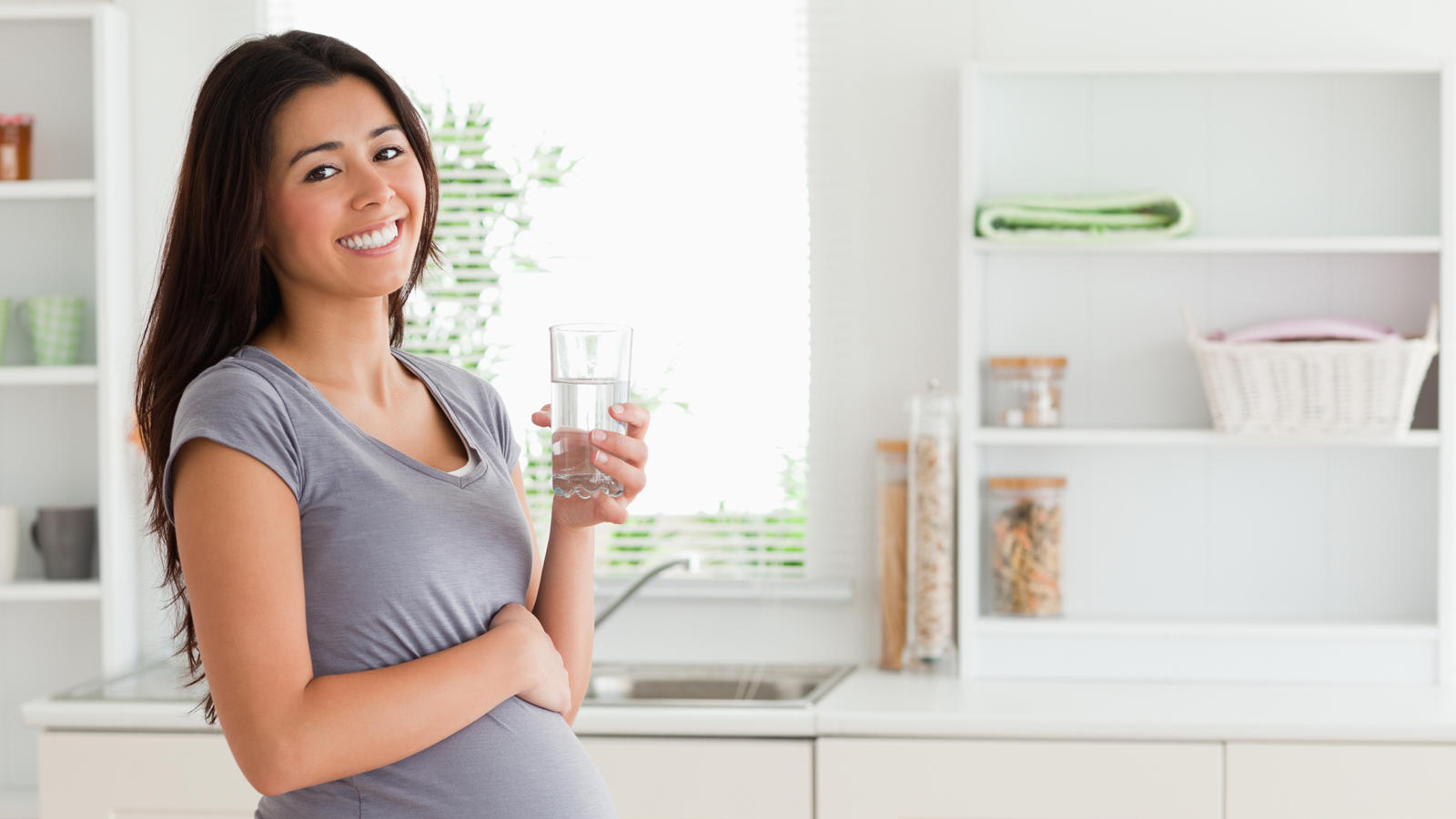 Thời gian nào trong thai kỳ thích hợp để uống thuốc say xe?
