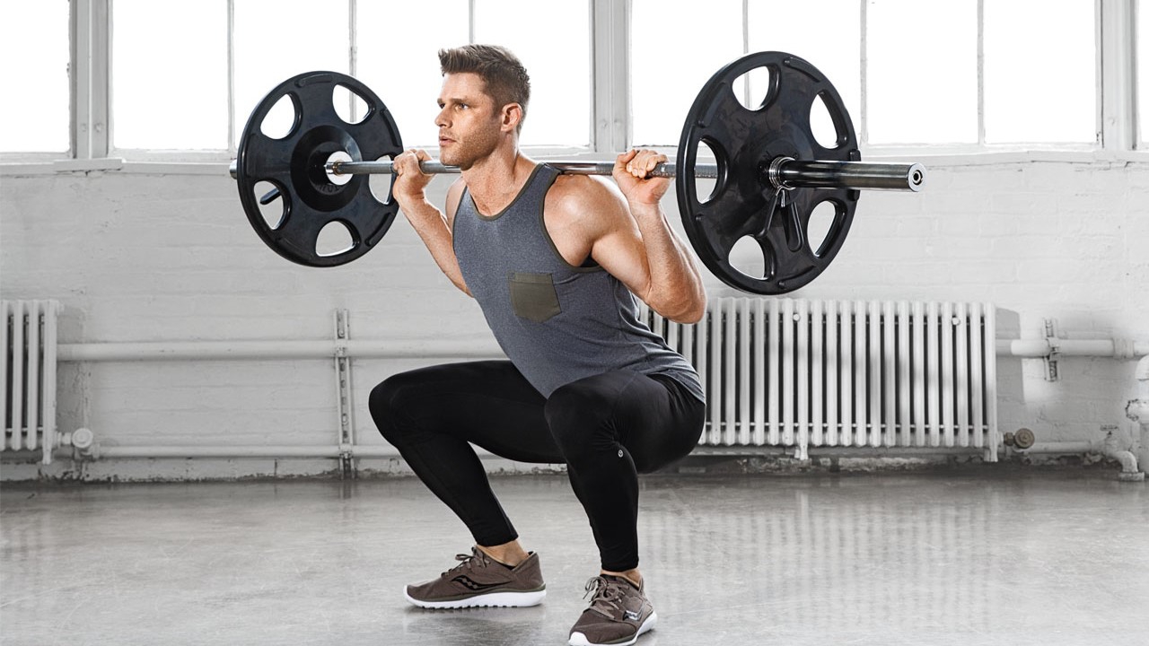 Thế nào là Barbell squat? Cách tập luyện an toàn và tránh chấn thương