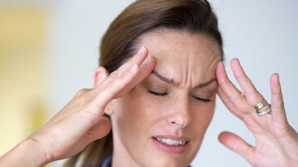 Thuốc gì có thể giảm đau đầu 2 bên thái dương?
