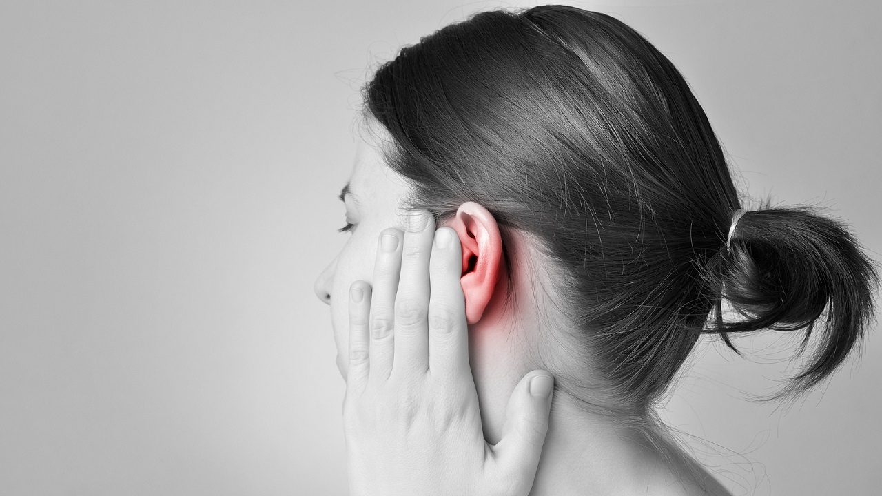 Viêm sụn vành tai là gì?

