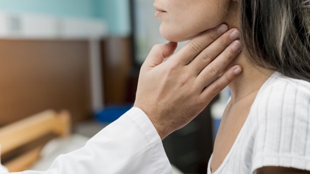 Giải đáp: Bệnh nấm họng có lây không?