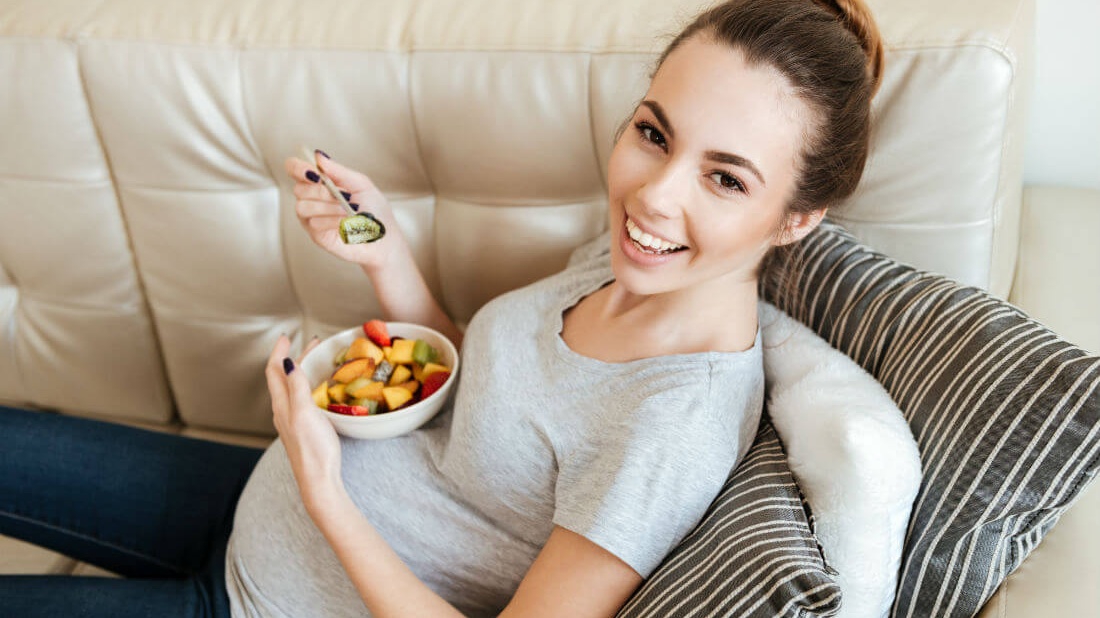 Tại sao việc ăn uống đúng cách có ảnh hưởng đến sức khỏe thai nhi?
