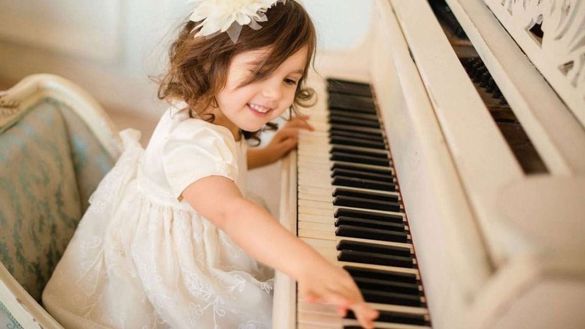 Lưu ý trước khi cho con học đàn piano