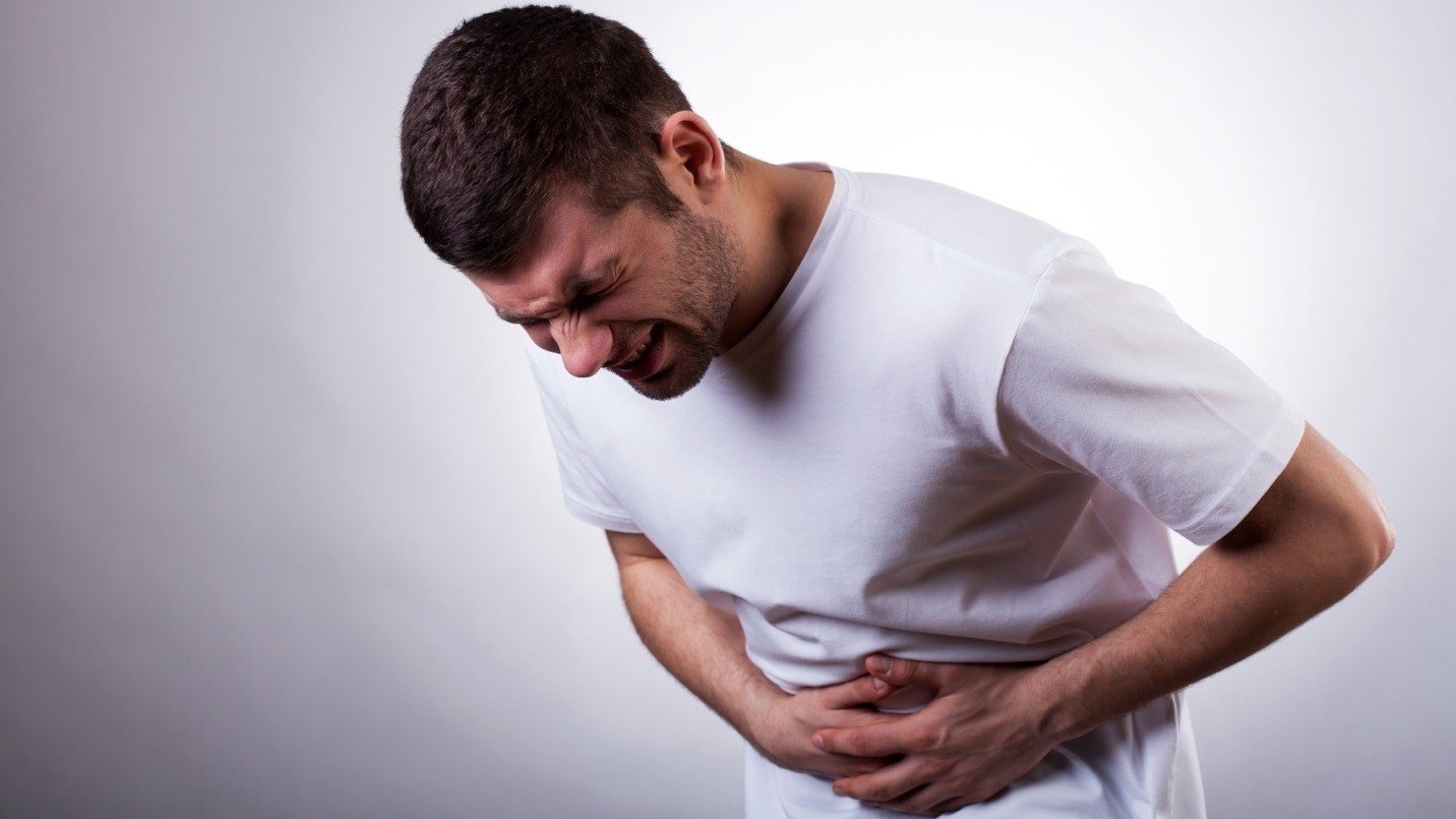 Tình trạng đau bụng xung quanh rốn có thể kéo dài trong thời gian dài không?

