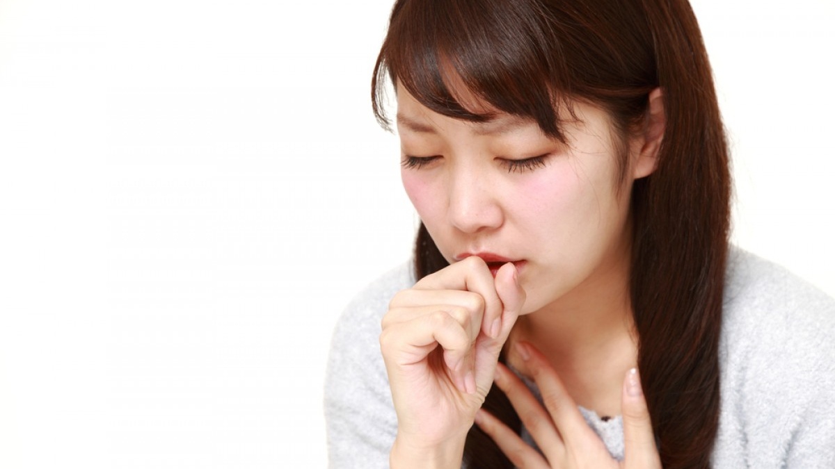 Tìm hiểu về hơi thở nóng nguyên nhân và cách điều trị