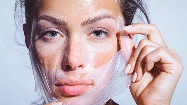 Đang dùng tretinoin có peel da được không? Những điều nên làm trước khi peel