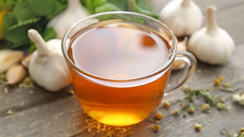 Những lợi ích nổi bật khi dùng trà tỏi mà bạn nên biết 3