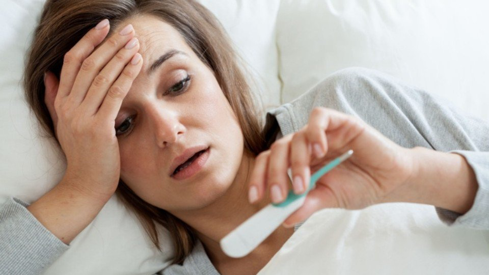  Phụ nữ sau sinh bị sốt rét : Nguyên nhân, triệu chứng và cách điều trị