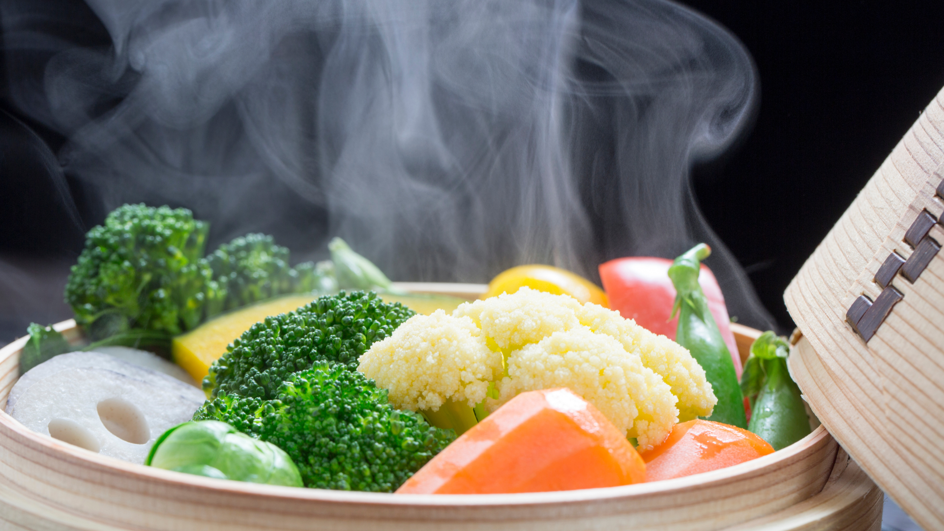 Mẹo hay giữ vitamin C trong rau củ tươi khi chế biến