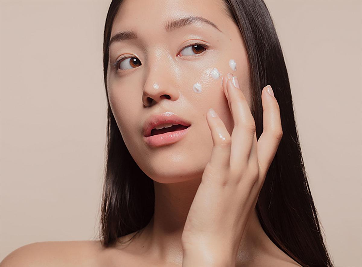 Lauryl PEG-9 Polydimethylsiloxyethyl là thành phần dưỡng ẩm da