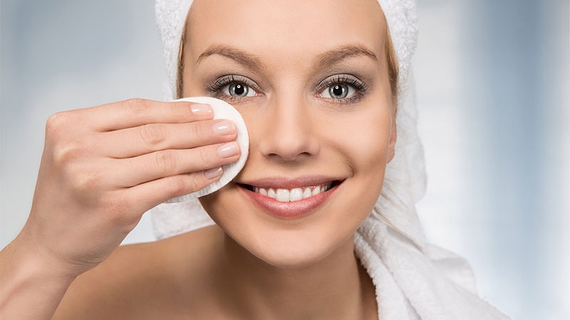 Mụn sau gáy: Nguyên nhân và cách khắc phục an toàn, hiệu quả 3