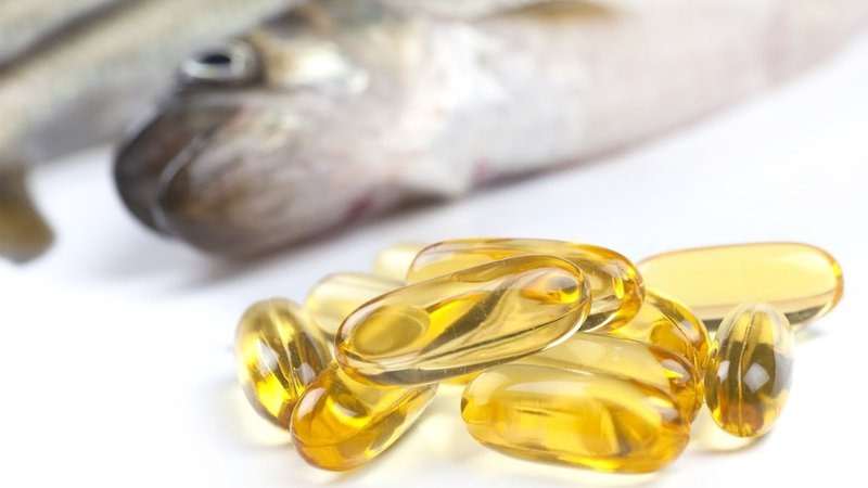 Nên ăn cá hay uống viên dầu cá? Bổ sung dầu cá omega 3 cho cơ thể