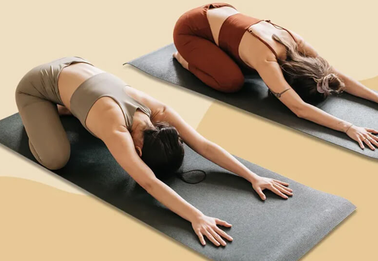 Hướng dẫn chọn thảm yoga cho người mới tập 1
