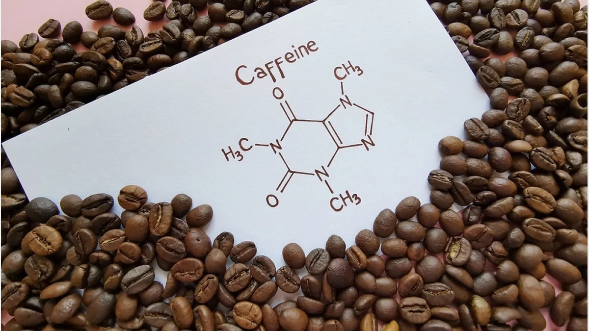 Nên nạp bao nhiêu caffeine một ngày? Làm thế nào để cắt giảm lượng caffeine?