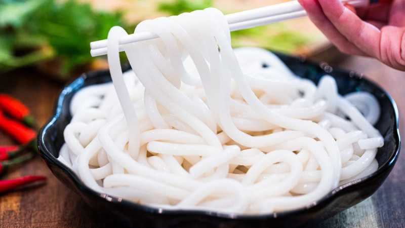 Người bệnh sốt xuất huyết ăn bún được không? 1