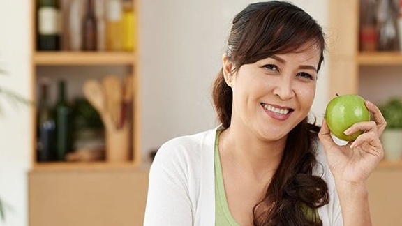 Người trên 40 tuổi cần bổ sung những dưỡng chất gì để luôn trẻ khoẻ?
