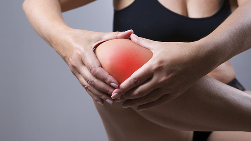 Có những biện pháp phòng ngừa nào để tránh đau khớp gối sau sinh?
